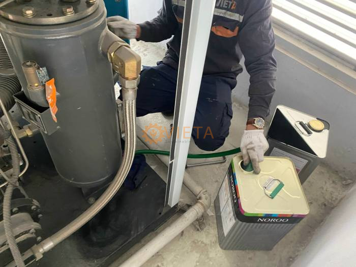 Bảo dưỡng 2 máy nén khí trung quốc 22kw và 37kw tại KCN Quang Minh Hưng Yên