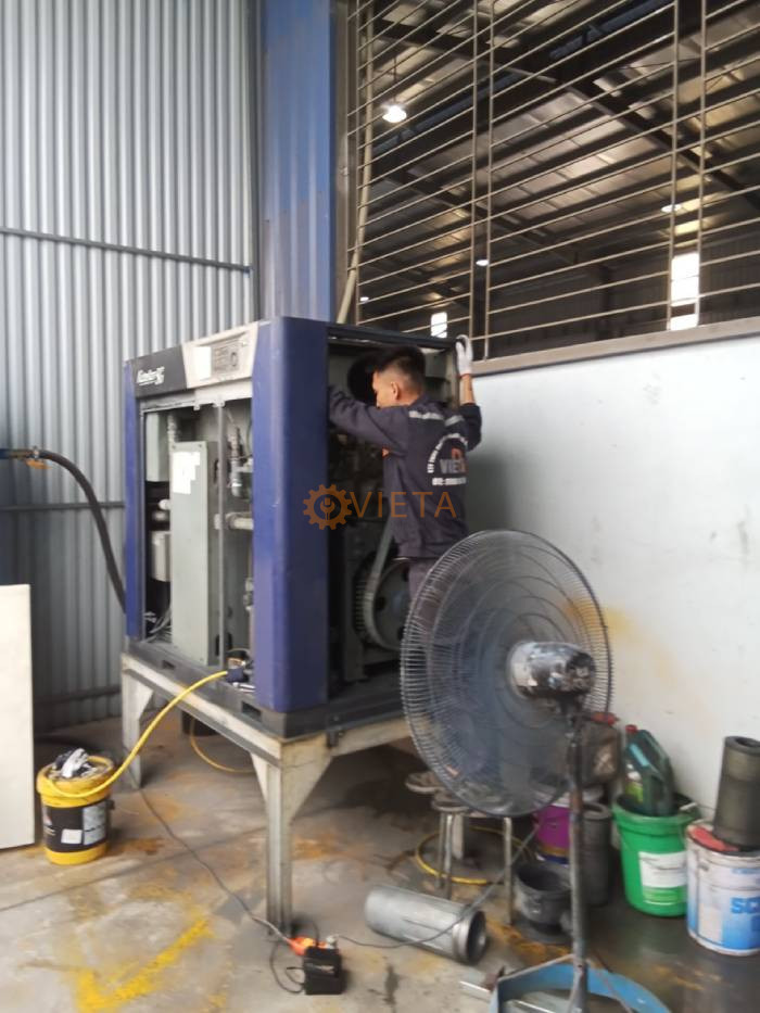 bảo dưỡng máy nén khí Kobelco 37kw tại KCN ở Hà Nam